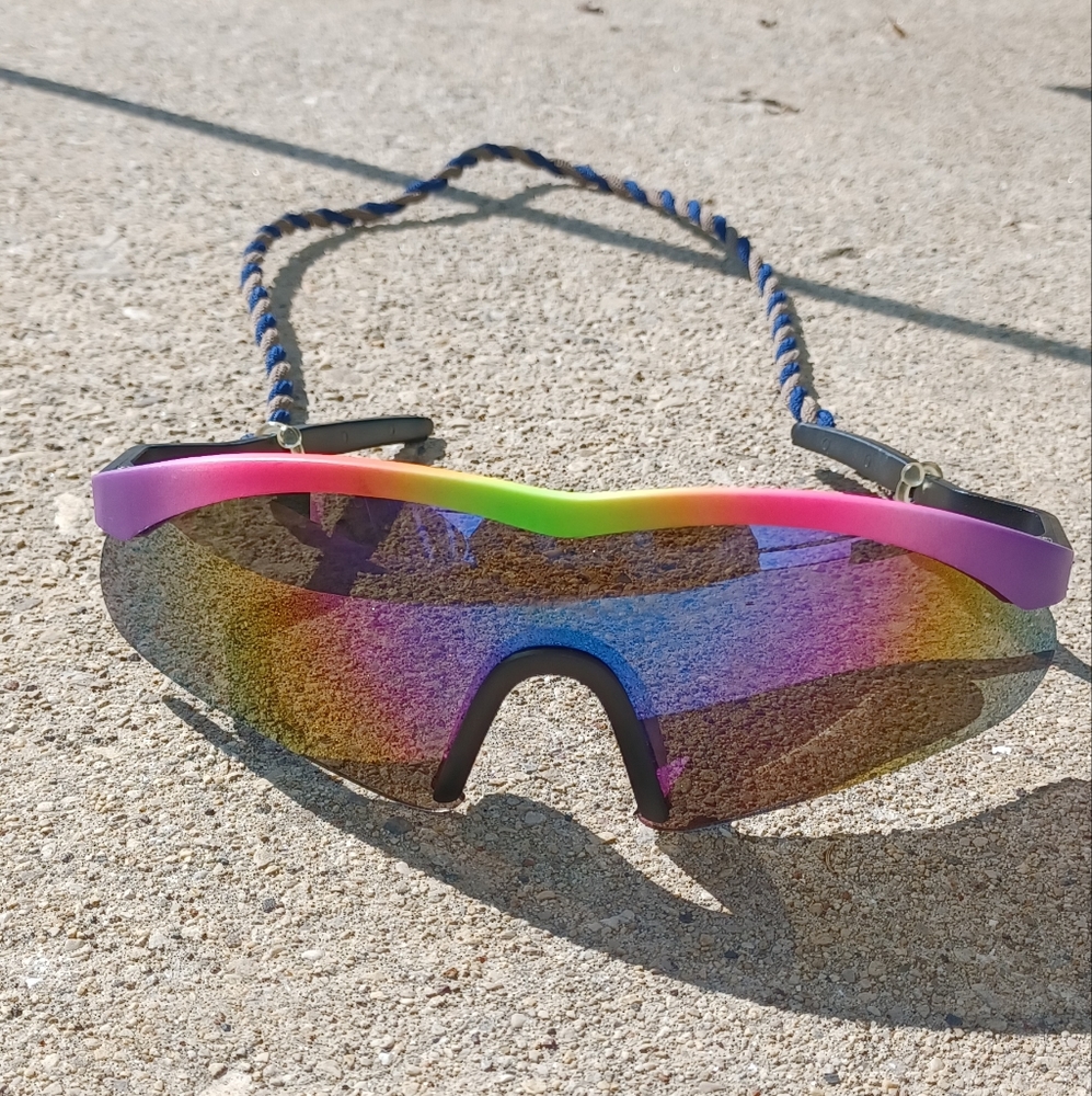 Kids 90s rainbow sports sunglasses